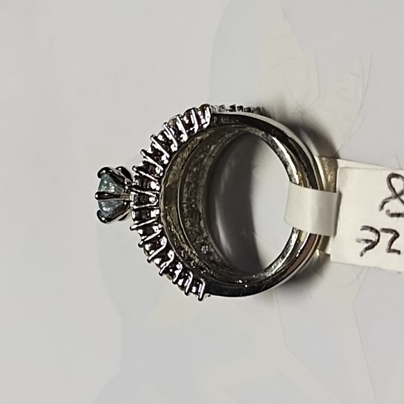 Wedding Engagement Promise Ring Set - Picture 6 of 9